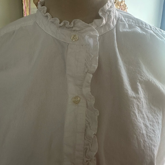 Chic White Ruffle Blouse - Picture 3 of 5